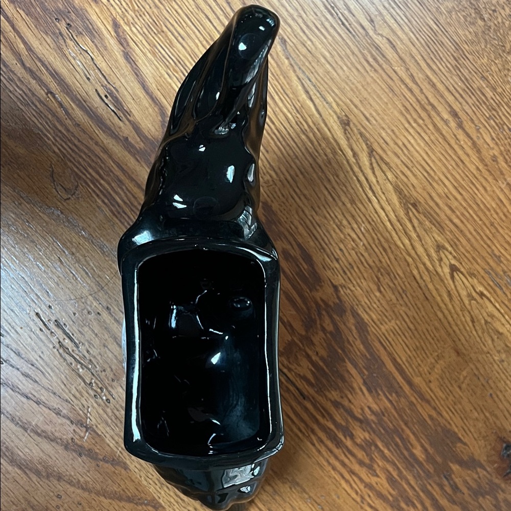 Glossy Black Ceramic Elephant Planter - Picture 5 of 7